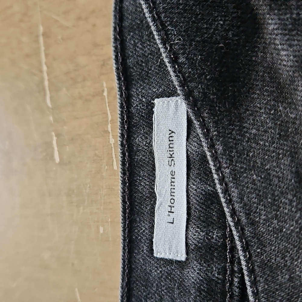 Frame Jeans - Picture 3 of 7